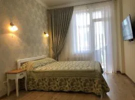 Morskaya zhemchuzhina na Marselskoy