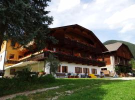 Hochwieserhof, hotel cerca de Guggenberg Platter, Monguelfo-Tesido