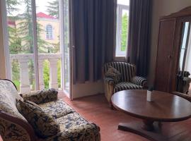 Acacia guest house, hotel v destinaci Ozurgetʼi