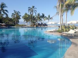 Grand Luxxe 3bd SPA, hotel v destinaci Nuevo Vallarta