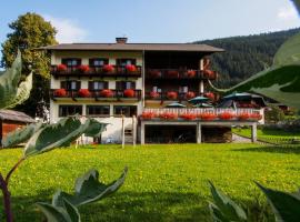 Hotel Lipeter & Bergheimat, хотел в Вайсензее