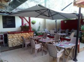L'UNION, hotel v destinaci Mirambeau