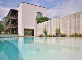 SOLeARIA residence, hotel with pools in Riva del Garda