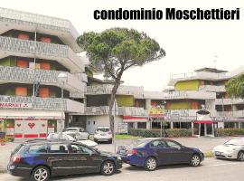 Condominio Moschettieri, property with onsen in Bibione