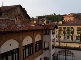 Albergo Leon D'Oro, hotel a Dogliani