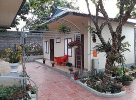 Trúc Linh Mộc Châu Hostel, παραθεριστική κατοικία σε Moc Chau