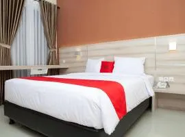 RedDoorz Plus near Pasundan University