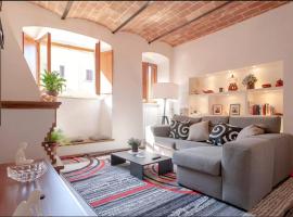 Casa Volterra, hotel in Volterra