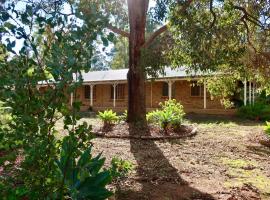 Travellers Rest Motel, hotel din Mundaring