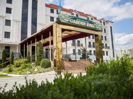 Garden Hall, hotel in Ternopilʼ