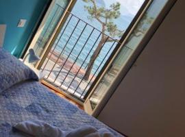 Hotel Mojito, hotel di Domaso