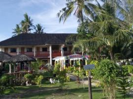 SUNSHINE PARADISE Inn, nakvynės su pusryčiais namai mieste Bantajano sala