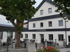 Gasthof Schiefer Zur Zugbrücke, hotel v destinaci Bad Kreuzen