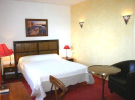 Le Ponant, hotel v destinaci Pradelles