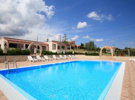 B&B Hibiscus, hotel con alberca en Vieste