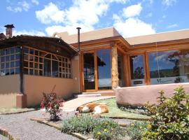 Llullu Llama Mountain Lodge, hotell i Hacienda Provincia