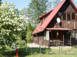 Domek nad jeziorem – dom wakacyjny w mieście Tomaszkowo
