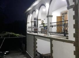 House Dea Dea, viešbutis mieste Chakvi