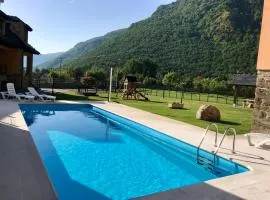 Apartamentos Rurales L´Abiseu