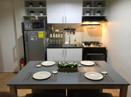 Cozy 922 at Tower One