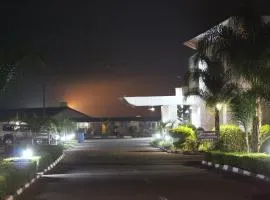 Moba Hotel & Convention Centre