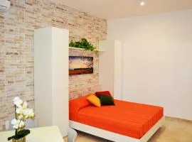 L'Aurora Apartments