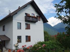 Apartment Makuc, hotel di Bovec