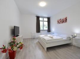 Mary's Rooms & Apartments, huoneisto kohteessa Bolzano