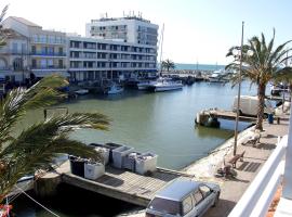 Villa d'architecte vue port à 2 pas de la plage、ル・グロー・デュ・ロワのホテル