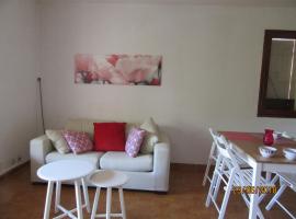 Au calme Residence l'ile heureuse, apartment in Saint-Cyr-sur-Mer