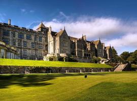 Bovey Castle: Moretonhampstead şehrinde bir otel