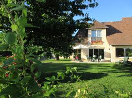 Gite De La Balle De Golf, hotel perto de Abadia de Jumièges, Jumièges