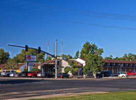 Sundowner Station, hotel em Riverton