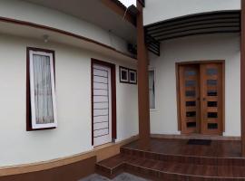 Bromo Deddy Homestay, hotel v destinaci Bromo