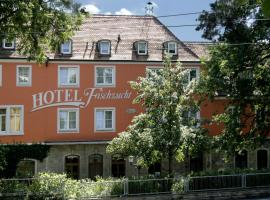 Hotel Fischzucht - by homekeepers, отель рядом с аэропортом Giebelstadt Airport - GHF в Вюрцбурге