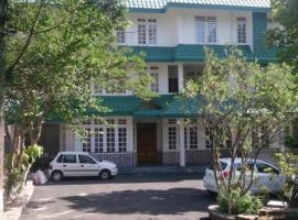 Apsara Guest House, ξενοδοχείο σε Σιλόνγκ