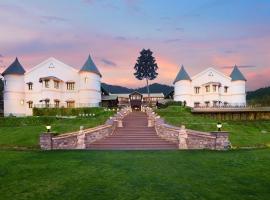 Welcomhotel by ITC Hotels, The Savoy, Mussoorie, hotelli kohteessa Mussoorie lähellä maamerkkiä Camel's Back Road