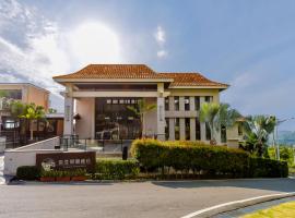 Yundeng Landscape Hotel, hotell i Fanlu