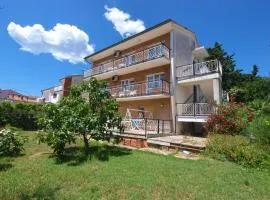Apartments Josip 74