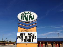 Motor Inn, hotel Clewistonban