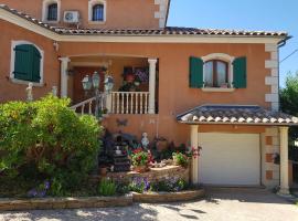 Casa das Oliveiras, hotell sihtkohas Flassans-sur-Issole
