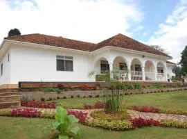 Kigezi Gardens Inn