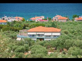 Panagiotis Hotel: Skala Sotiros şehrinde bir otel