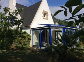 chambre au calme a Botquelen, hotel v destinaci Arradon