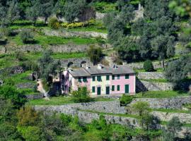 Villa Olivari - apt la Lavanda, acomodação com cozinha em Camogli