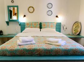 Spiros Rooms, cheap hotel in Panormos Skopelos