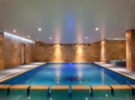 Esplanade Hotel: Newquay şehrinde bir otel