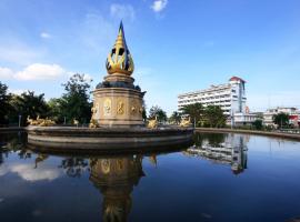 캄팽 펫에 위치한 호텔 Chakungrao Riverview Hotel