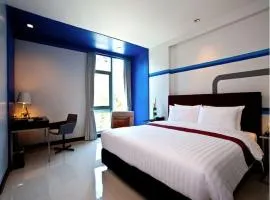 FX Hotel Metrolink Makkasan