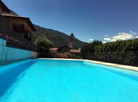Casa Barbarossa, hotel in Colico